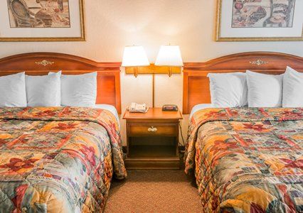 Country & By Radisson, Novi, Mi 2*
