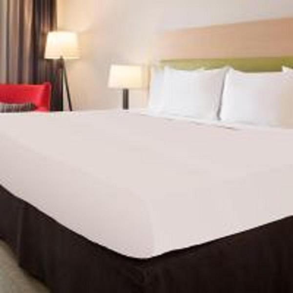 Hotel Country & By Radisson, Novi, Mi Novi