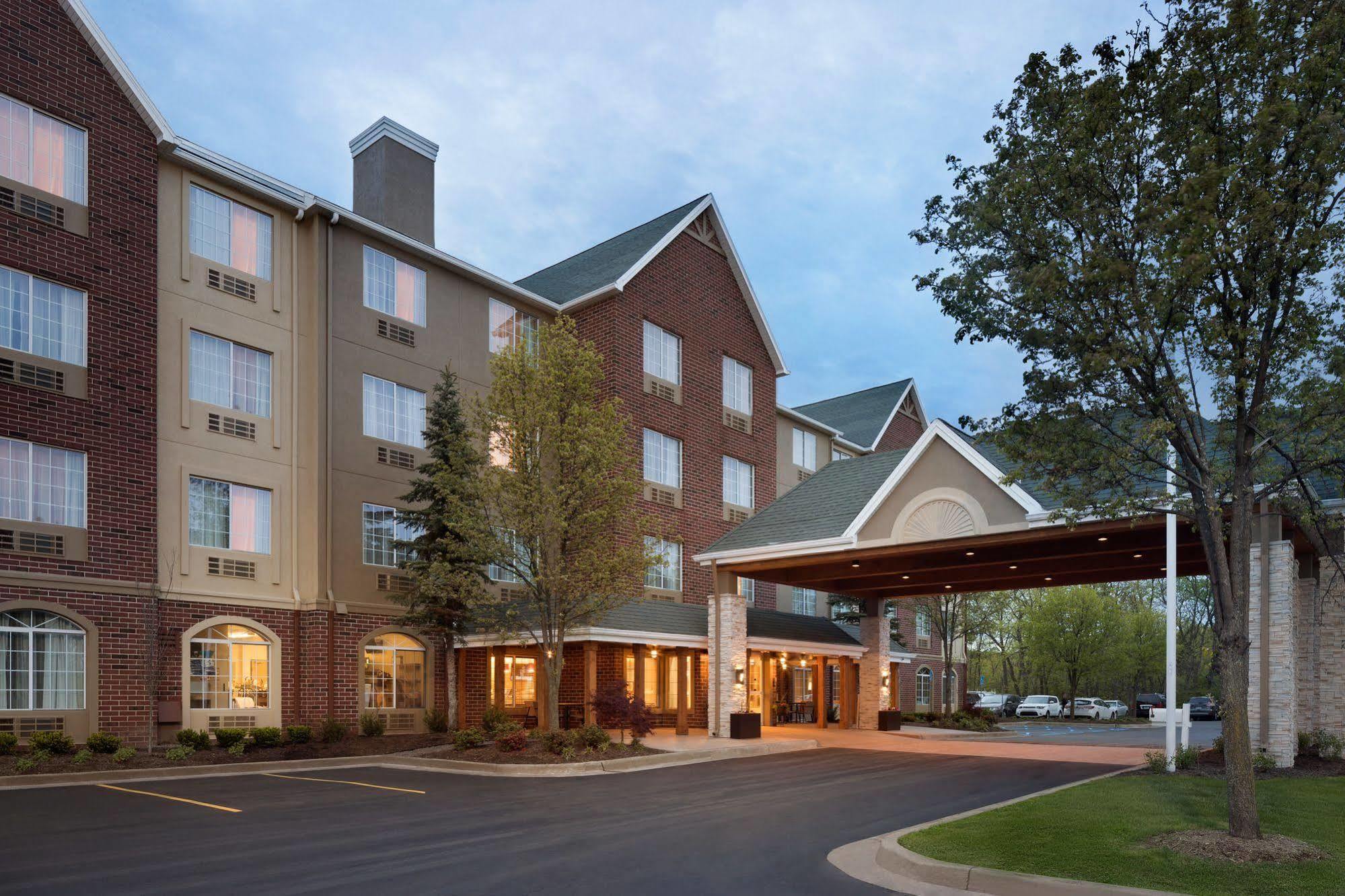 Country & By Radisson, Novi, Mi 2* Novi